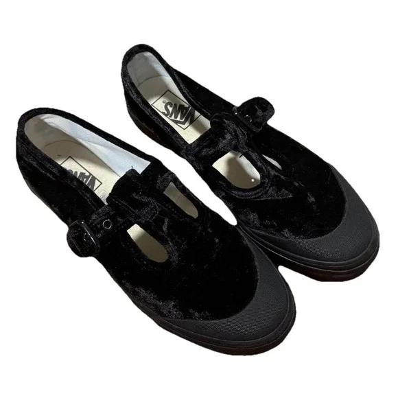 VANS Style 93 Mary Janes Black Crushed Velvet Shoes-Women's Size 11 Men's 9.5 - Picture 1 of 8